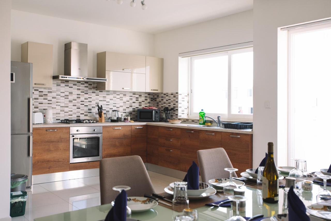 Modern 3 Bedroom With Ac Apartment Żabbar Esterno foto