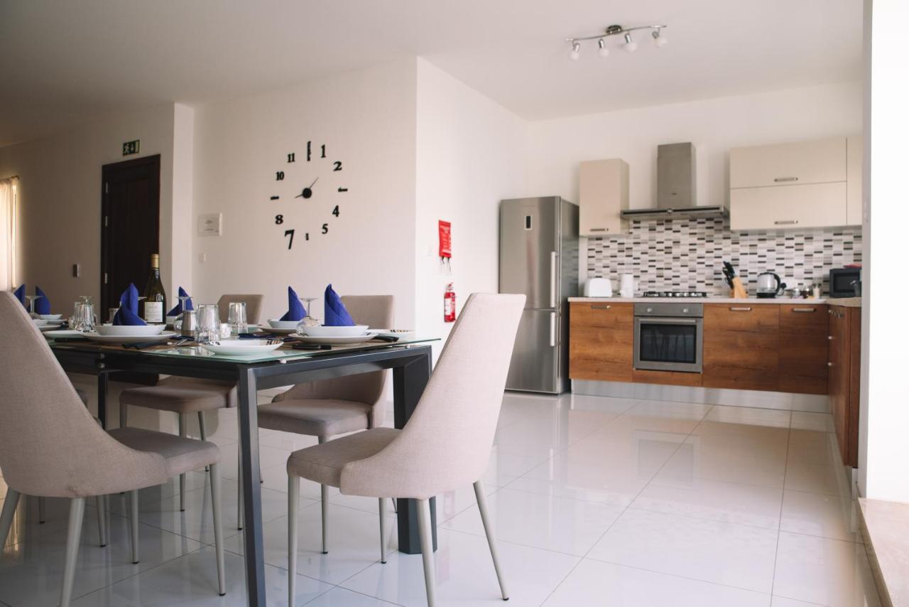 Modern 3 Bedroom With Ac Apartment Żabbar Esterno foto