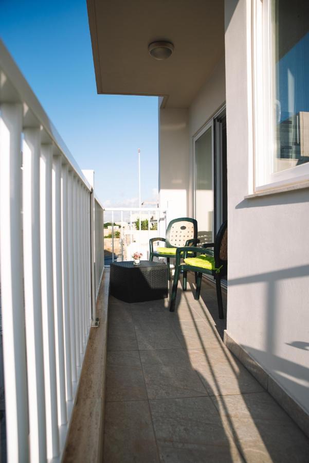 Modern 3 Bedroom With Ac Apartment Żabbar Esterno foto